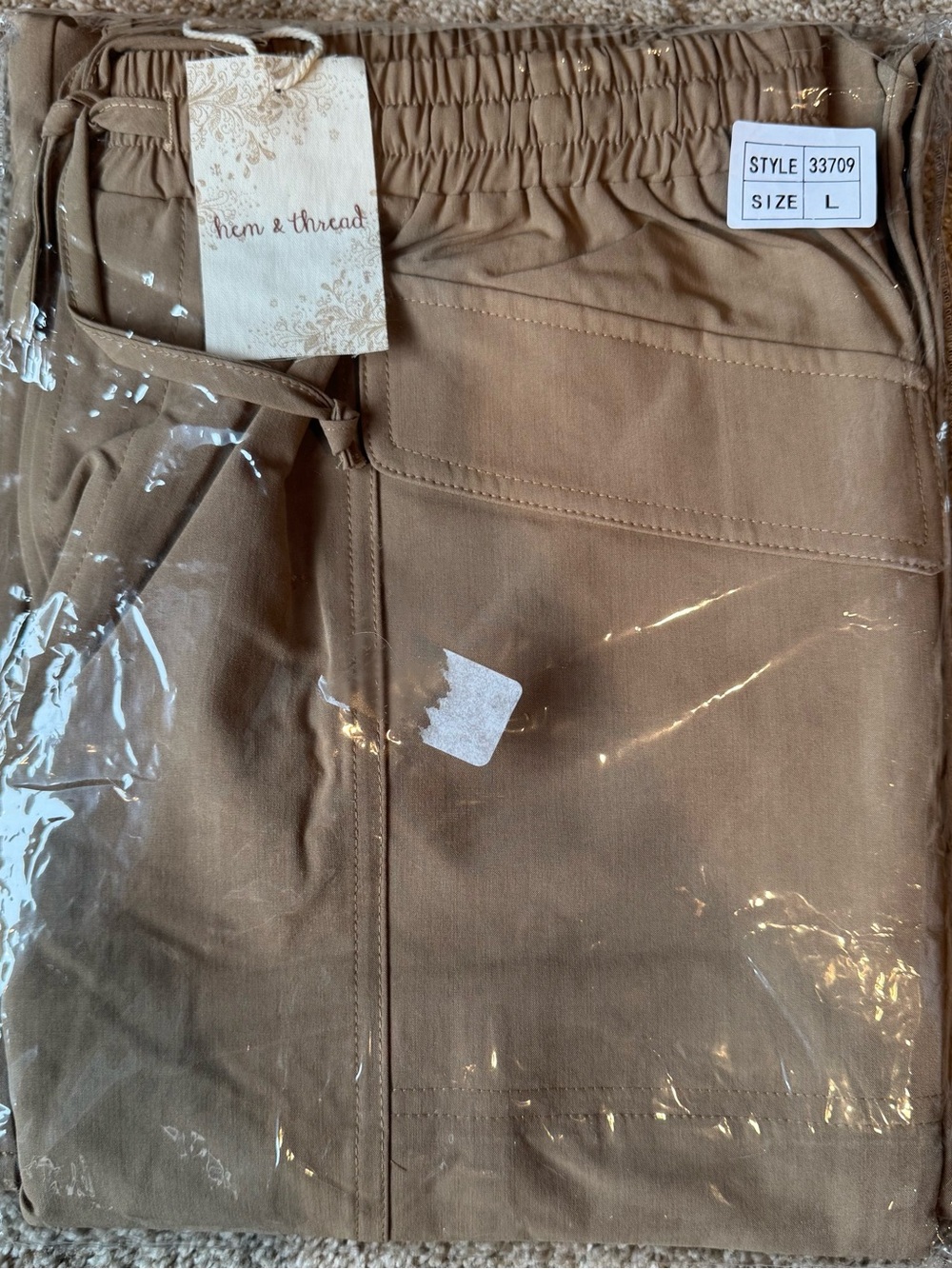 Hem & Thread Wide Leg Cargo Pants NWT Size Large - Picture 2 of 5